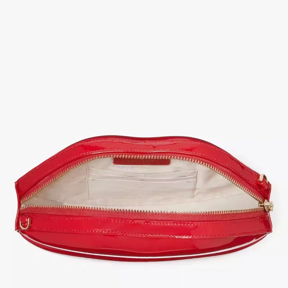 ♠️Kate Spade 3D Lip 💋 Mwah Valentine Chain Crossbody Bag, Canided Cherry Red - Picture 5 of 9
